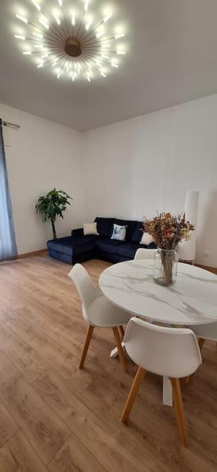 Faby & Fra Apartments 리보르노 외부 사진